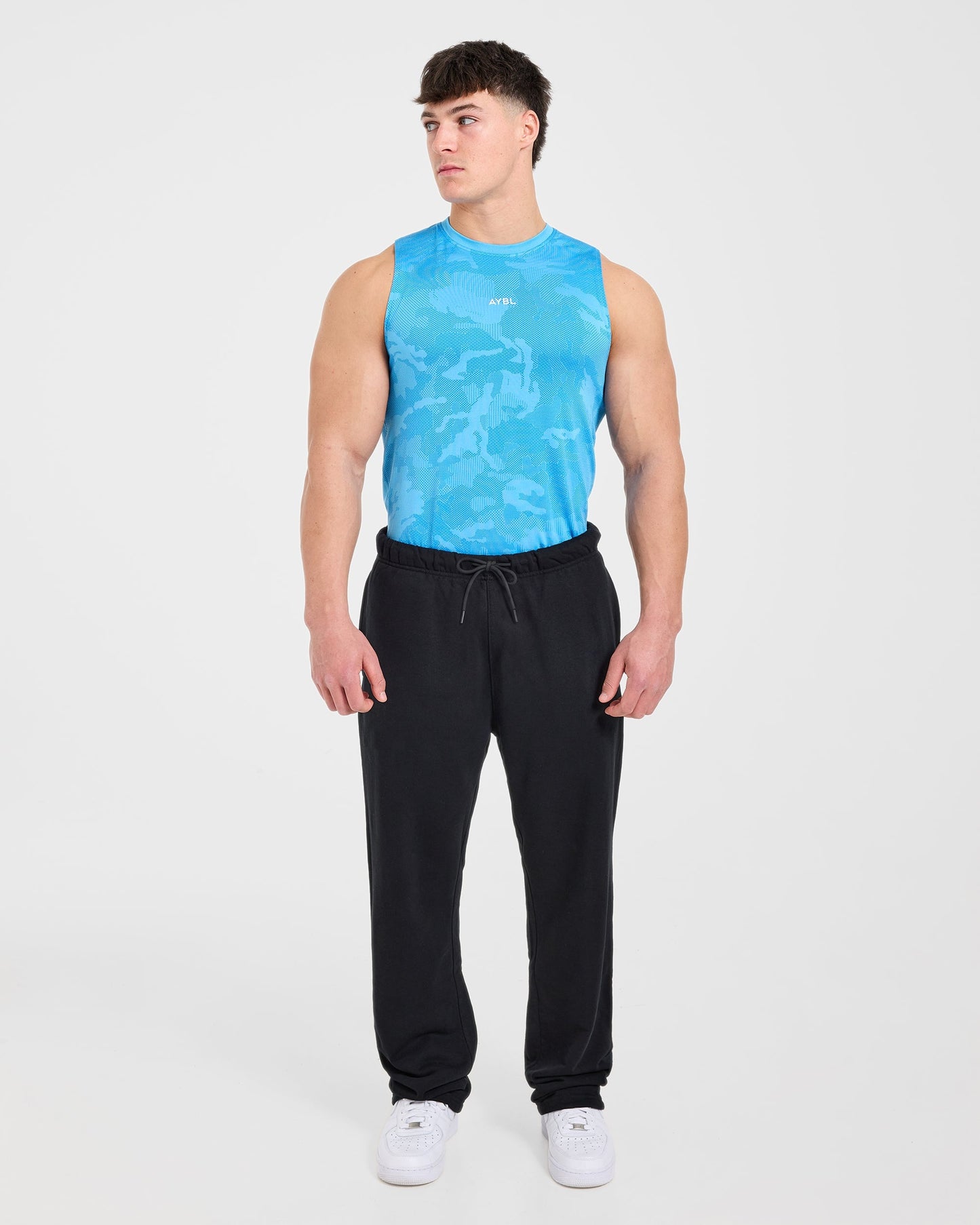 Milo Easy-Fit Men’s Style Essential