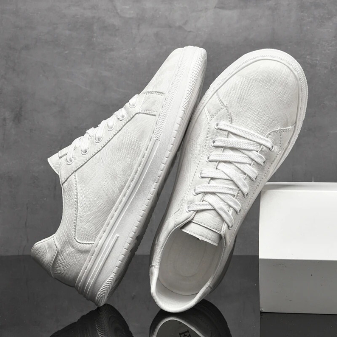Belmont™ | Classic Sneaker | Black / 6 | Toronty Ottawa