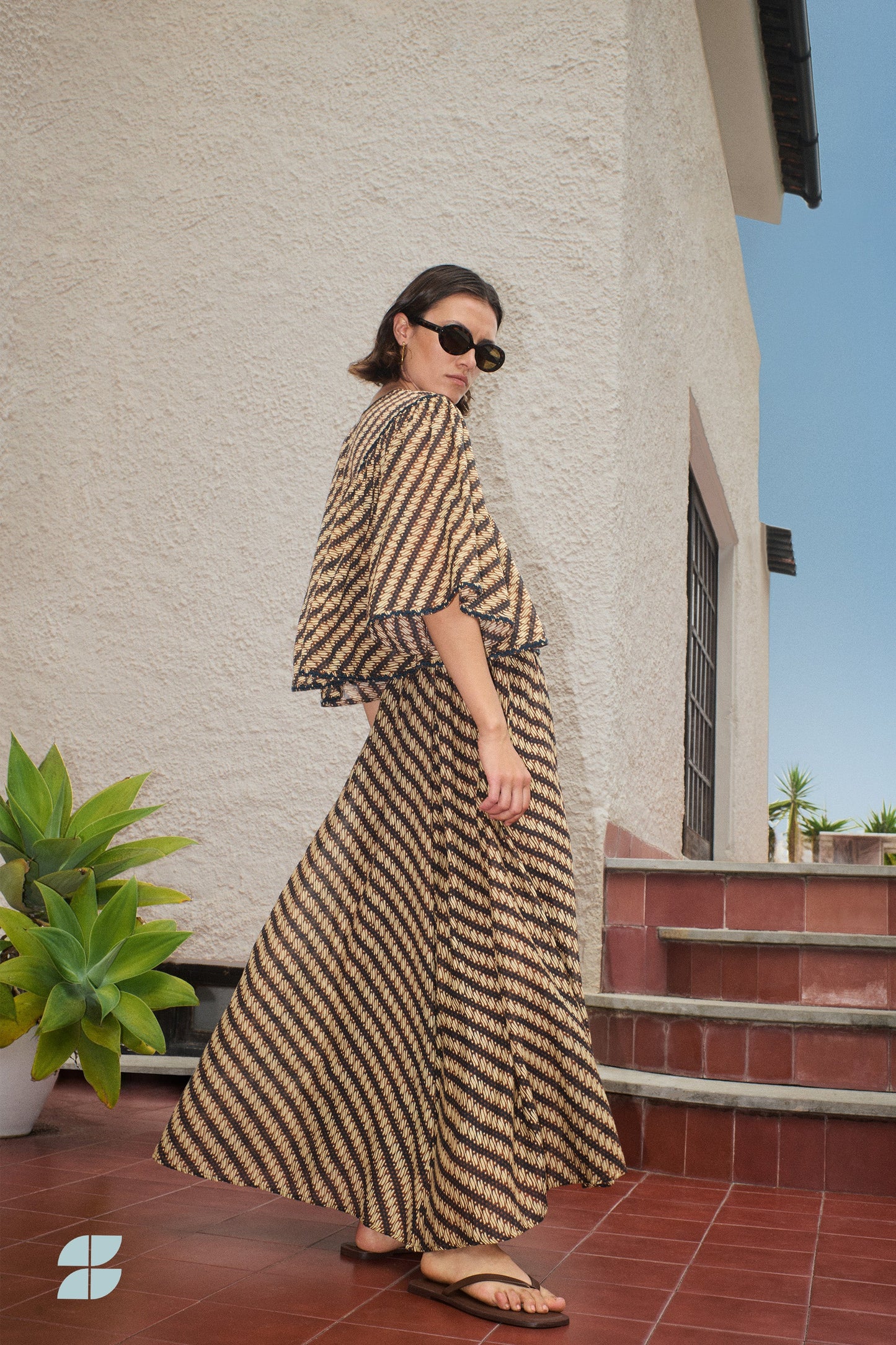 Isla Comfort Everyday Skirt