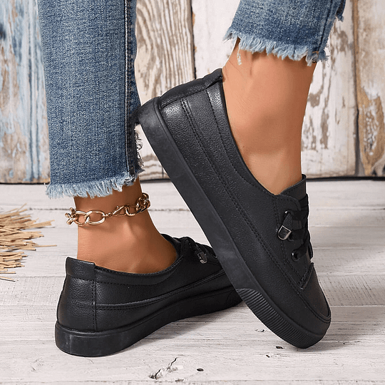 Mira Essential Shoes