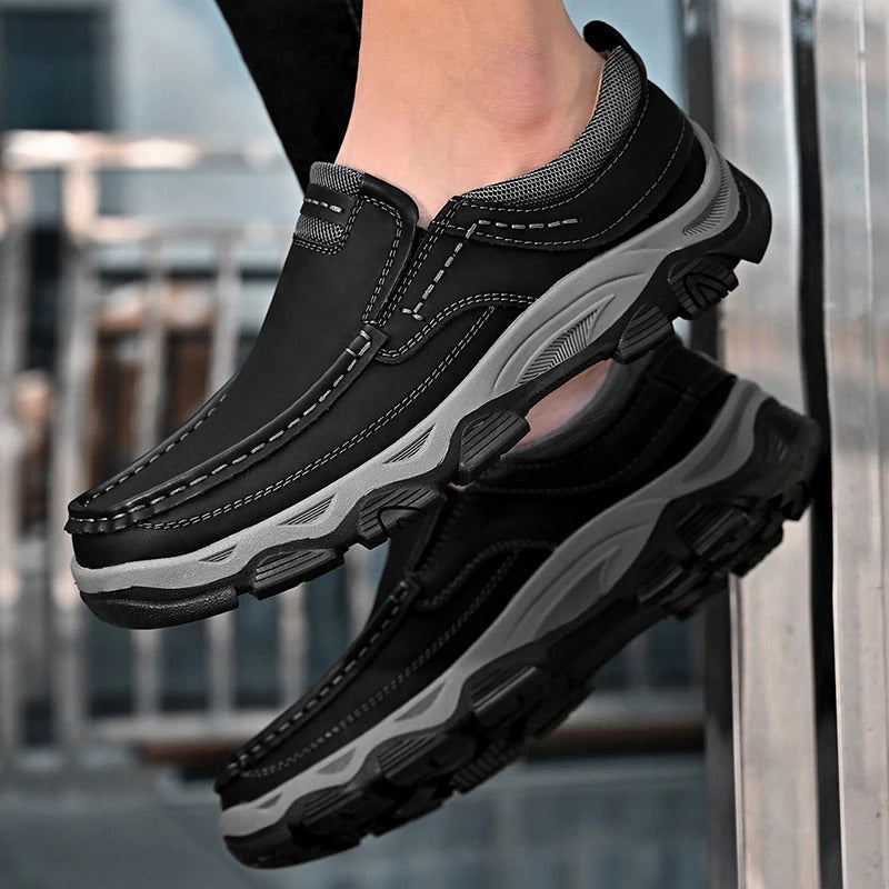 Maverick™ | Slip-On Loafers | Black / 6 | Toronty Ottawa