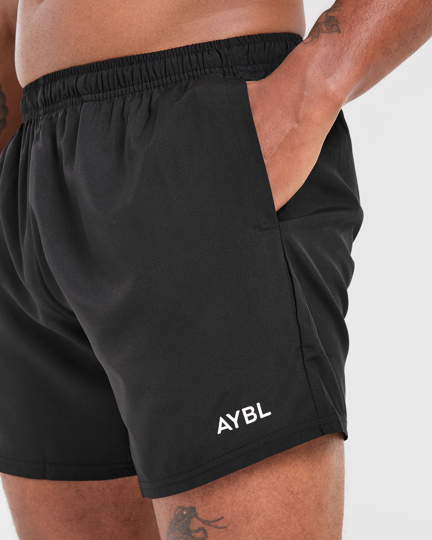 Sienna Weekend Core 5" Shorts