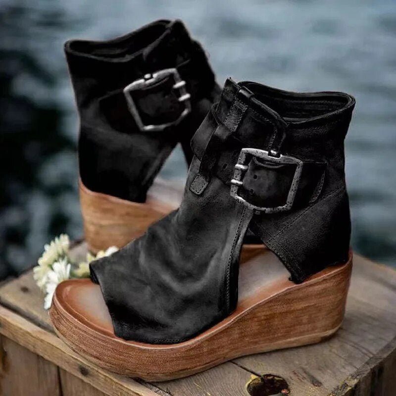 FerraLuxe™ | Suede Boots | Black / 4 | Toronty Ottawa