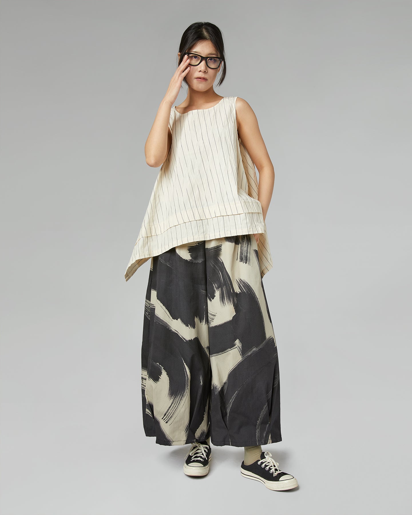 Nora Urban TOP WITH DETACHED PATTERN OFF
