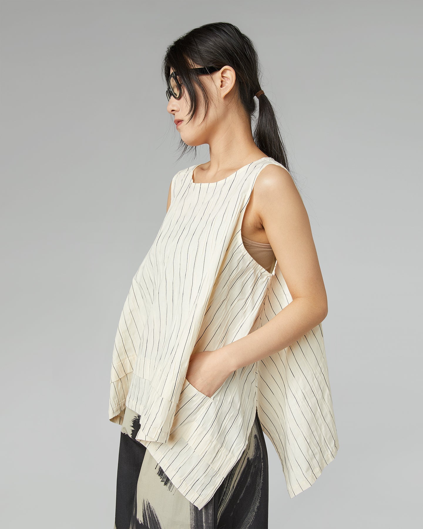 Nora Urban TOP WITH DETACHED PATTERN OFF