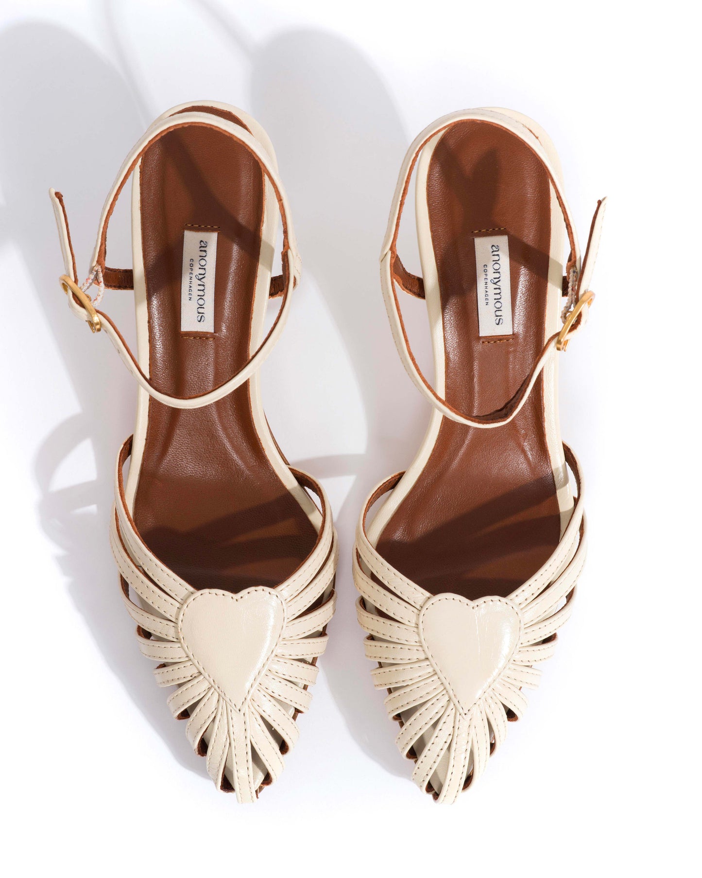 Nova Relaxed Everyday Shoes