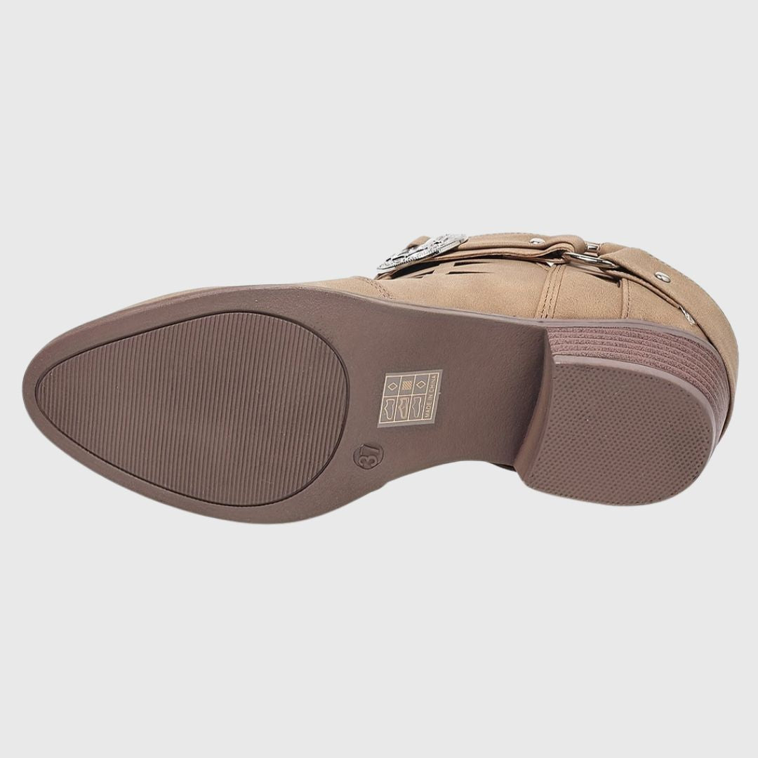 Mira Weekend Shoes