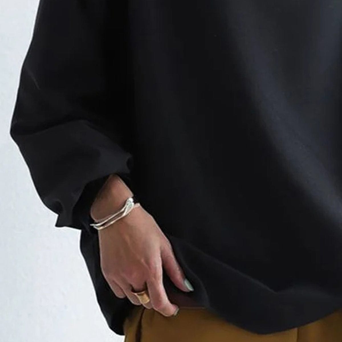 Eliana™ | Neck Sweater | Black / S | Toronty Ottawa