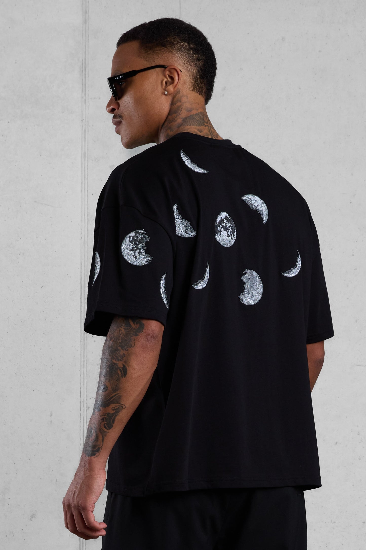 Sienna Easy-Fit Graphic T-Shirt