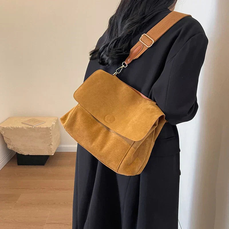 Herla® | Luxe Crossbody | Brown | Toronty Ottawa