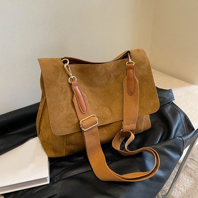 Herla® | Luxe Crossbody | Brown | Toronty Ottawa