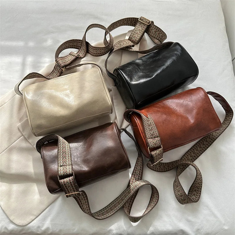 Trine® | Vintage Luxe | Black | Toronty Ottawa