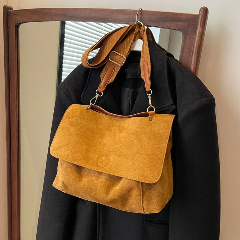 Herla® | Luxe Crossbody | Brown | Toronty Ottawa
