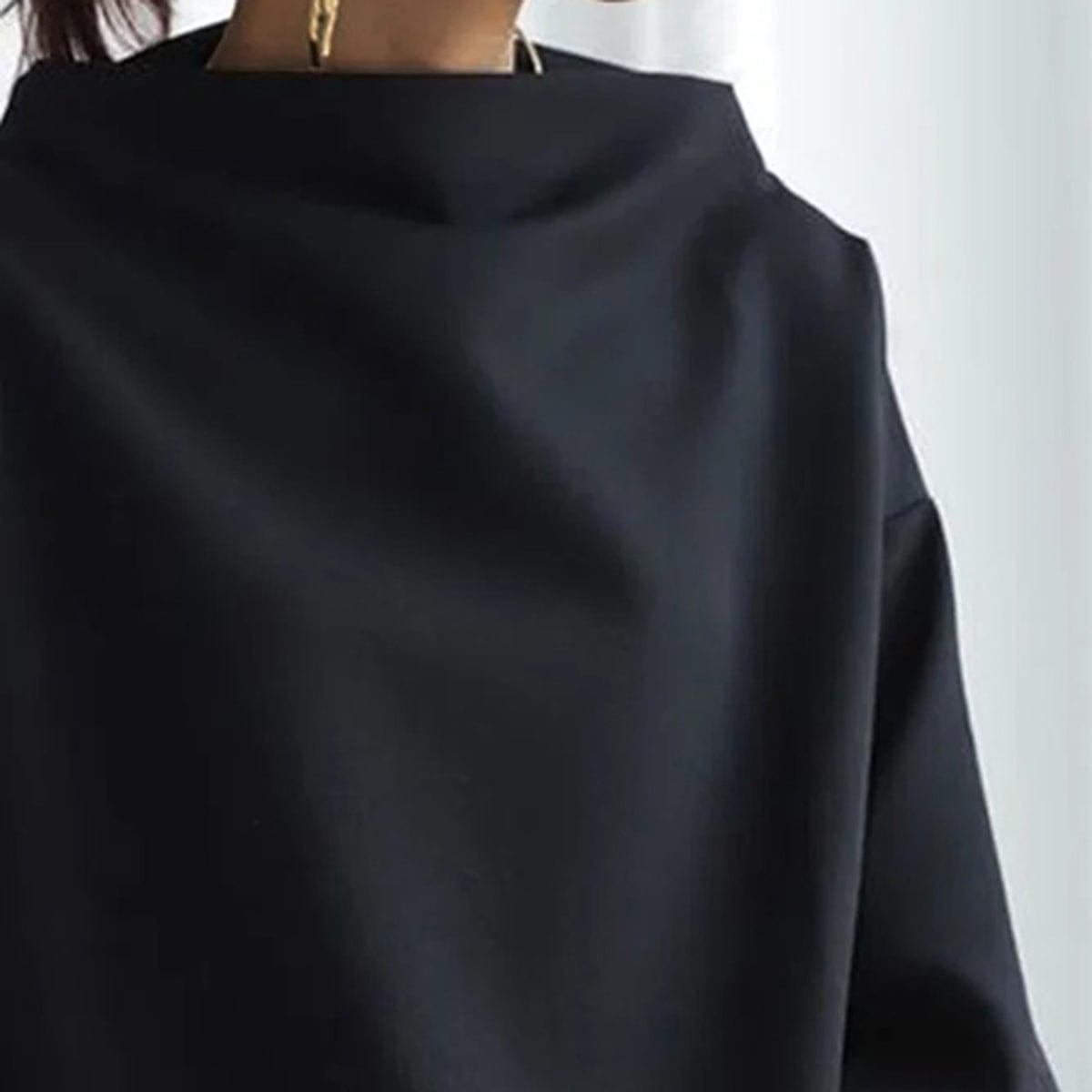 Eliana™ | Neck Sweater | Black / S | Toronty Ottawa