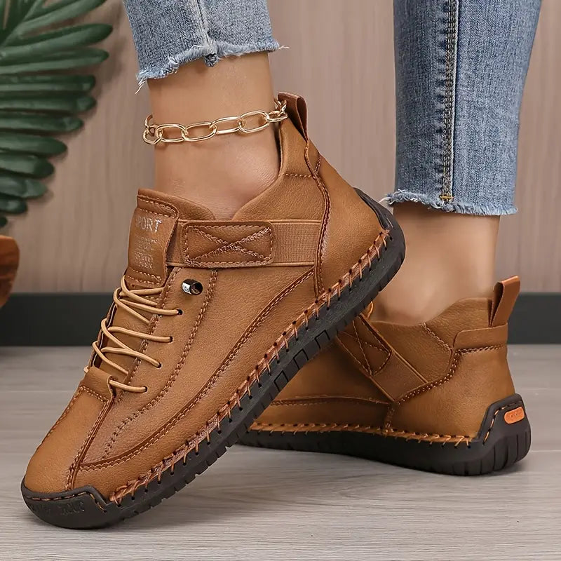 Nova Comfort Support Sneakers