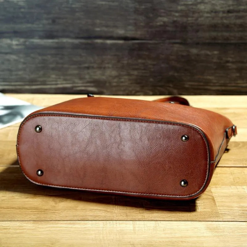 Clara® | Vintage Leather | Wine Red | Toronty Ottawa