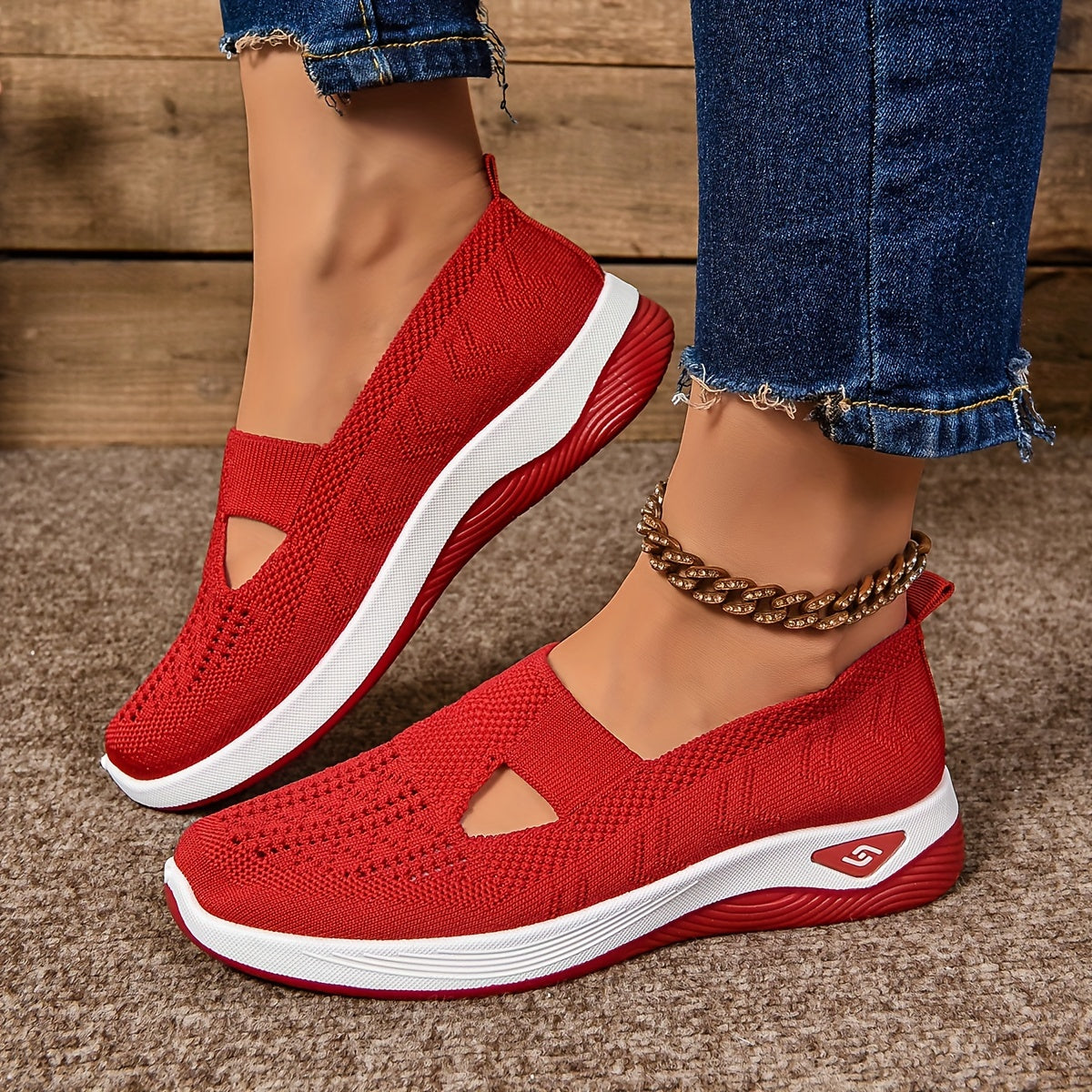 Ava – Extra-Space Support Shoes™ | Red / 4 | Toronty Ottawa