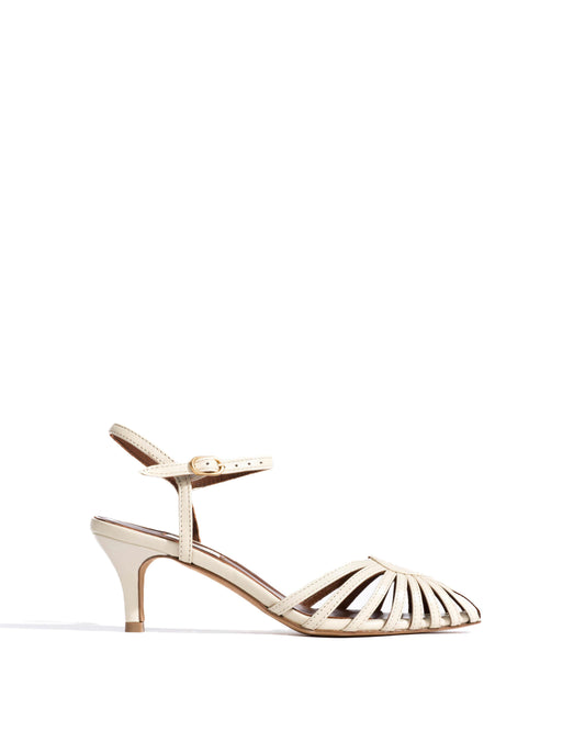 Nova Relaxed Everyday Shoes